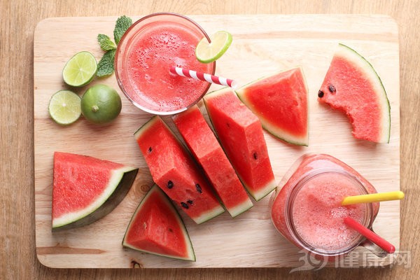 夏天吃什么水果减肥最快？吃8种水果最消脂